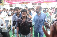 Celebs Pay Homage to Taraka Ratna